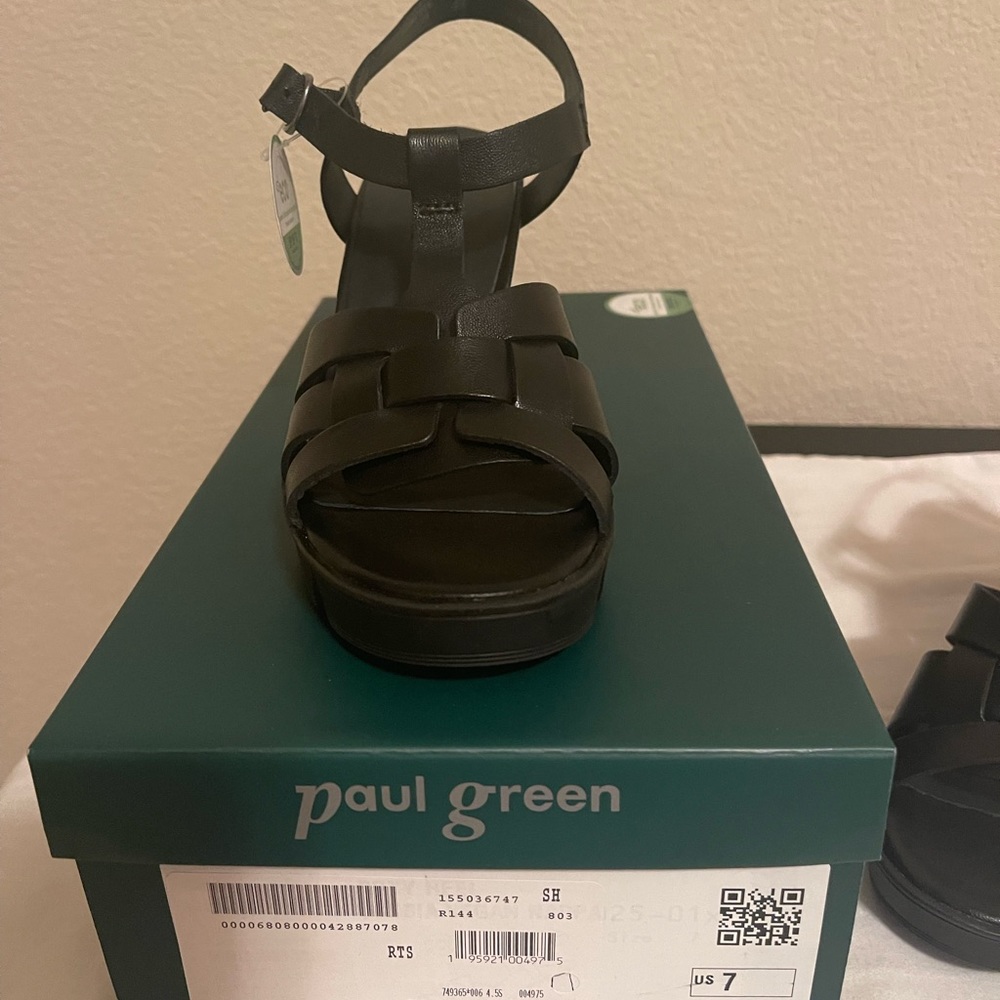 New black shoes